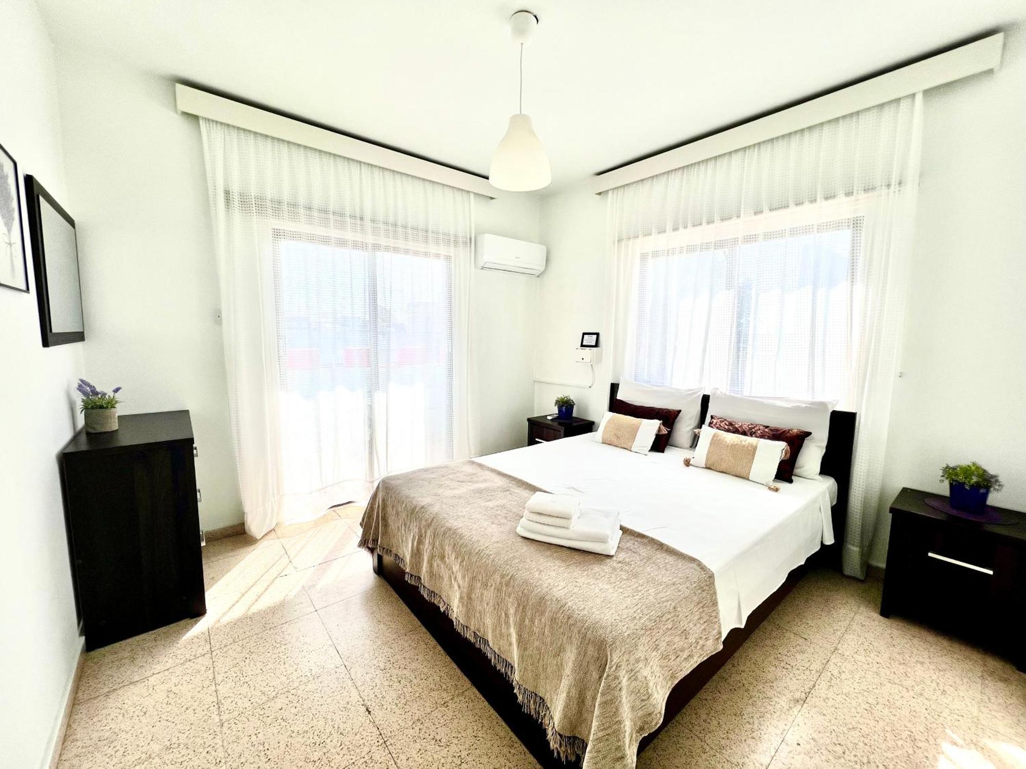 Apt On The Street Of Bars&Nightclubs In Ayia Napa 11 Exterior photo