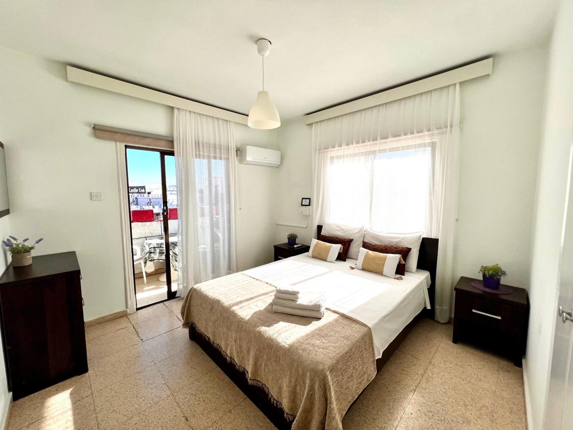 Apt On The Street Of Bars&Nightclubs In Ayia Napa 11 Exterior photo